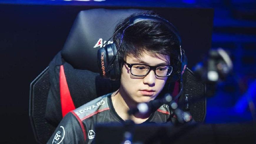 己的绝佳机 己的绝佳机