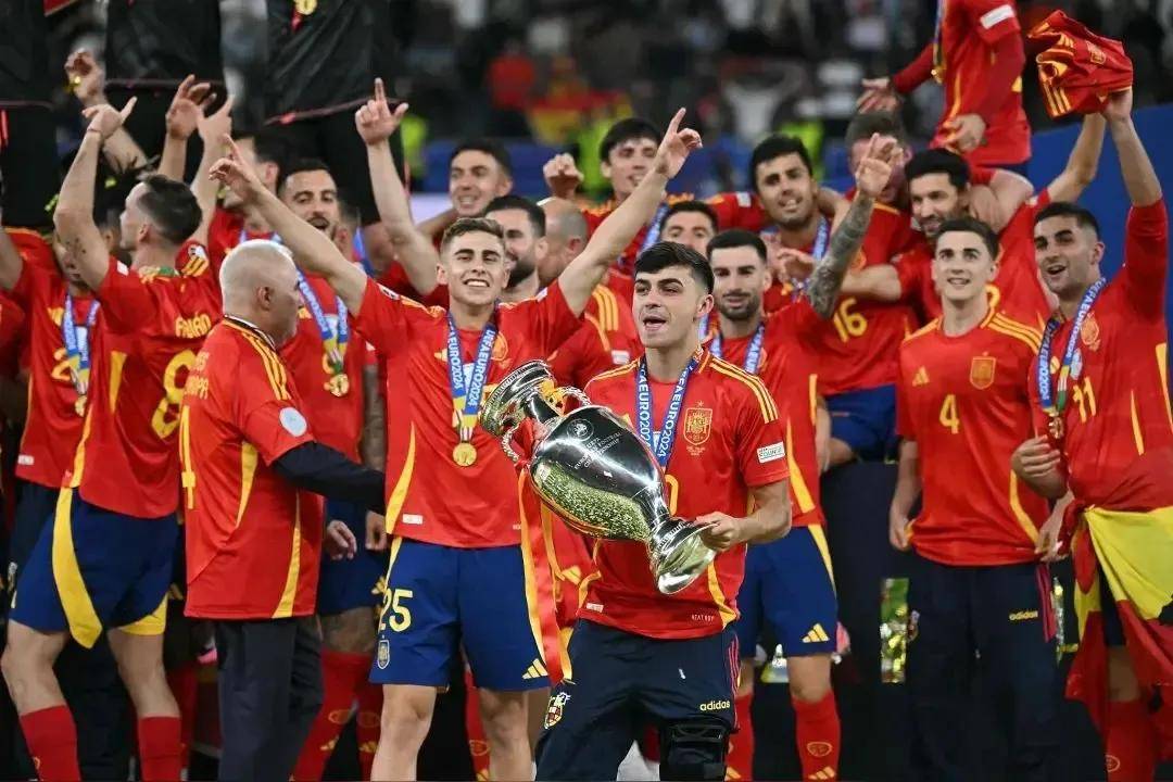 家带来了首 家带来了首