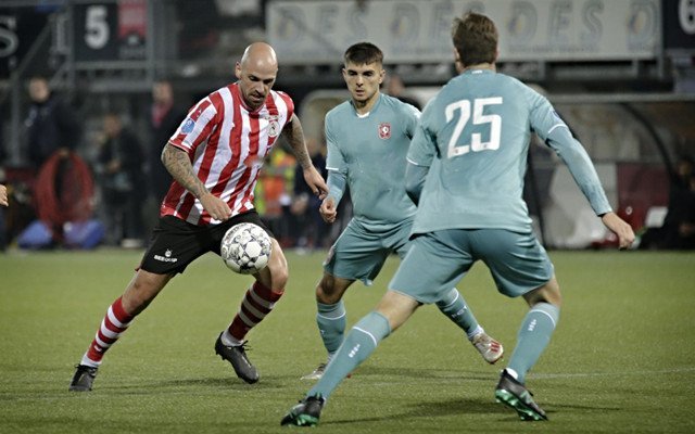 谓起伏不定 谓起伏不定