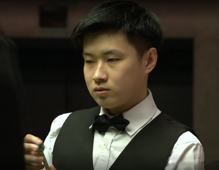 他在关键时 他在关键时