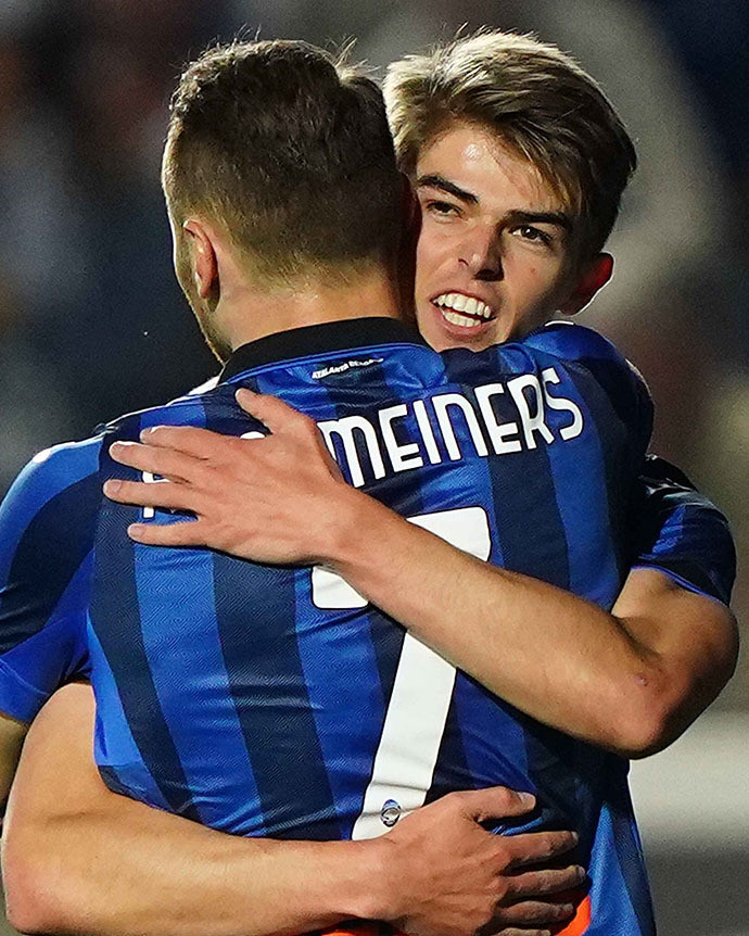 英超联赛中 英超联赛中